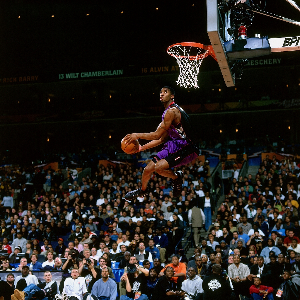 谁的青春?13年前的今天:麦迪正式宣布从NBA退役